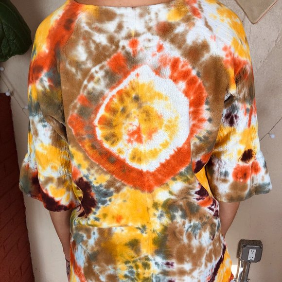 Fall Tone Custom Tie Dye Flare Sleeve Bohemian Peasant 3/4 Sleeve Top - Picture 3 of 10
